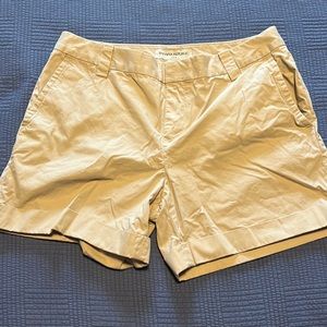 Banana republic khaki shorts